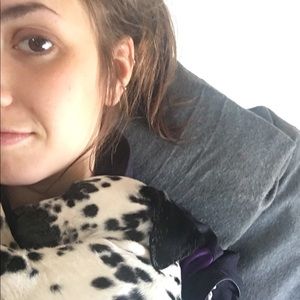 Meet your Posher, Emily